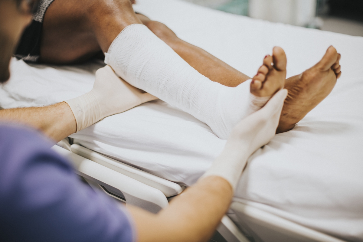 Heal Thyself: Most Who Tear Achilles Tendon Can Skip Surgery